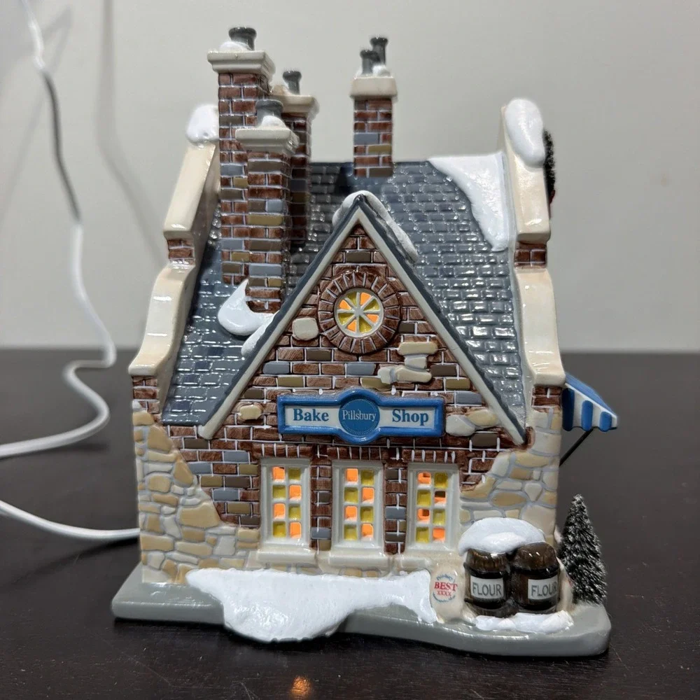 Dept 56 Pillsbury Doughboy Lighted Bake Shop Snow Village No Accessory Xmas